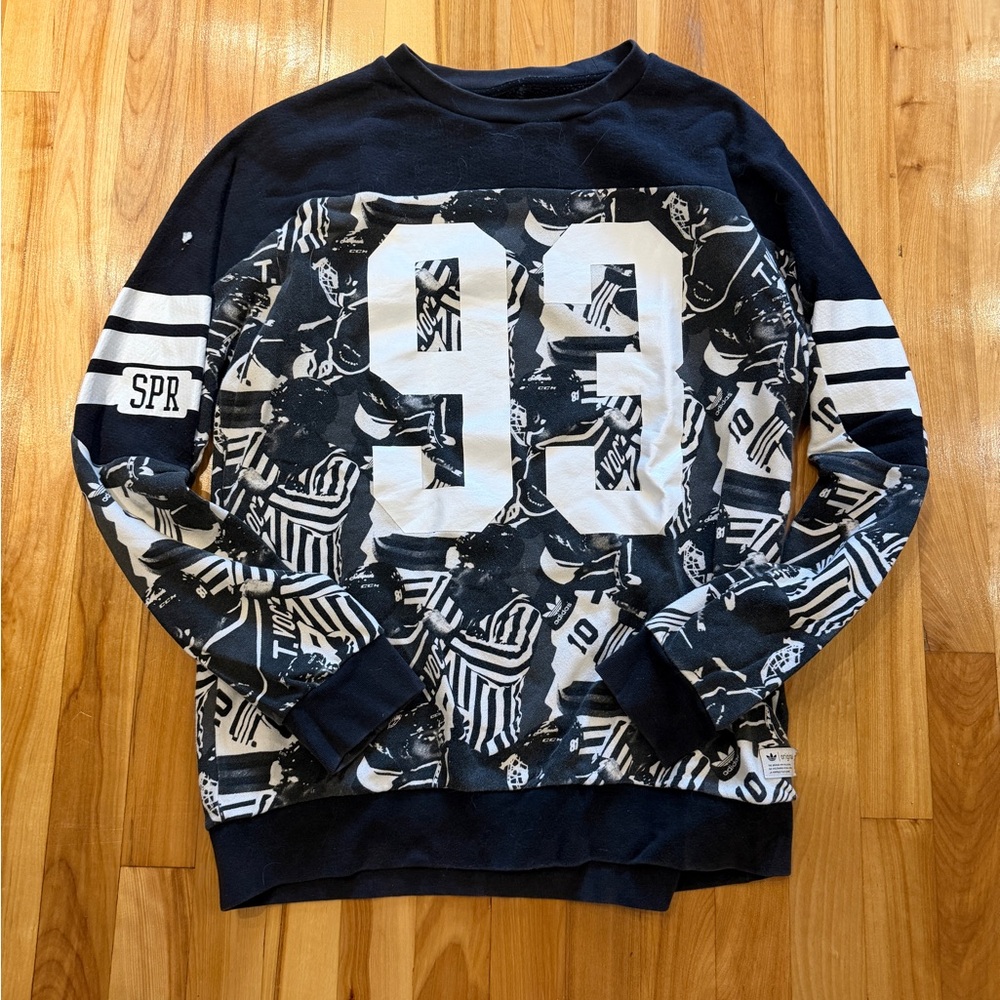 RARE adidas Navy and White '93 Graphic Crewneck Sweater